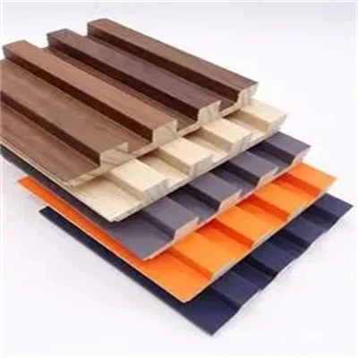 Okrasne deske iz borovega lesa